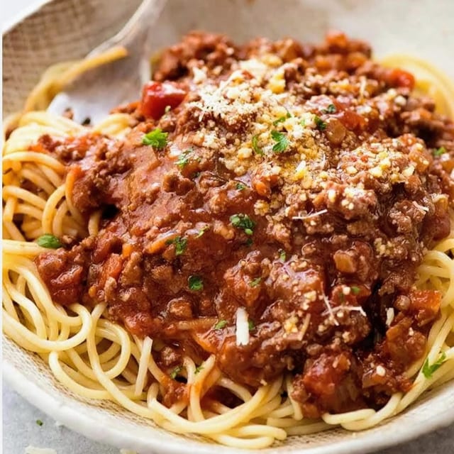 Macaronada Pasta.